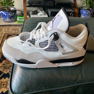 Jordan 4 Military Black